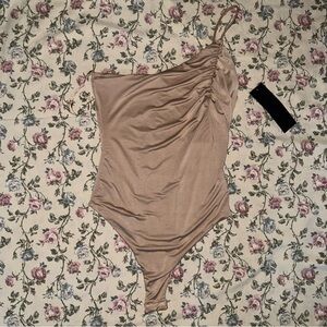Elegant One-Shoulder Bodysuit - Size S